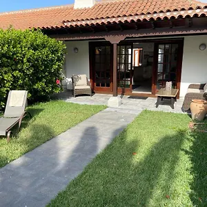 https://haus-max.tenerifehoteles.net