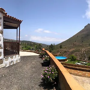 https://la-casita-de-tila.tenerifehoteles.net
